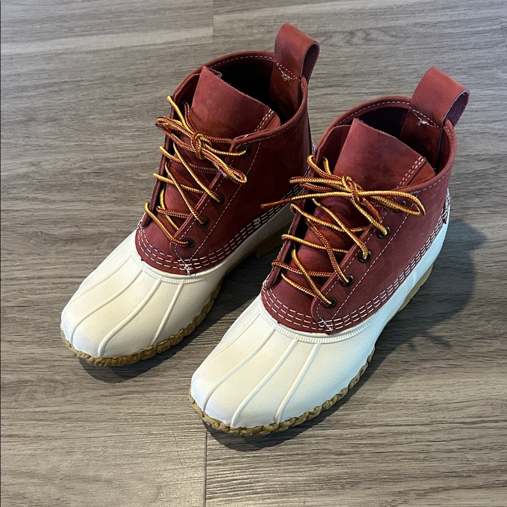 LL Bean Women’s Duck Boots Size 7M Red/White USA Made Limited Edition